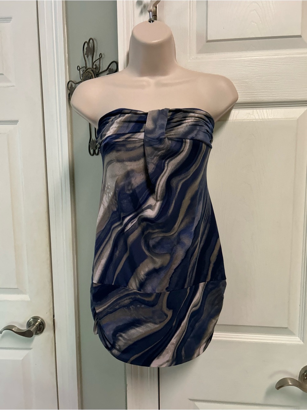 Charlotte Russe Y2K Strapless Blue Marble Print Women’s Knit Top Vintage 90s